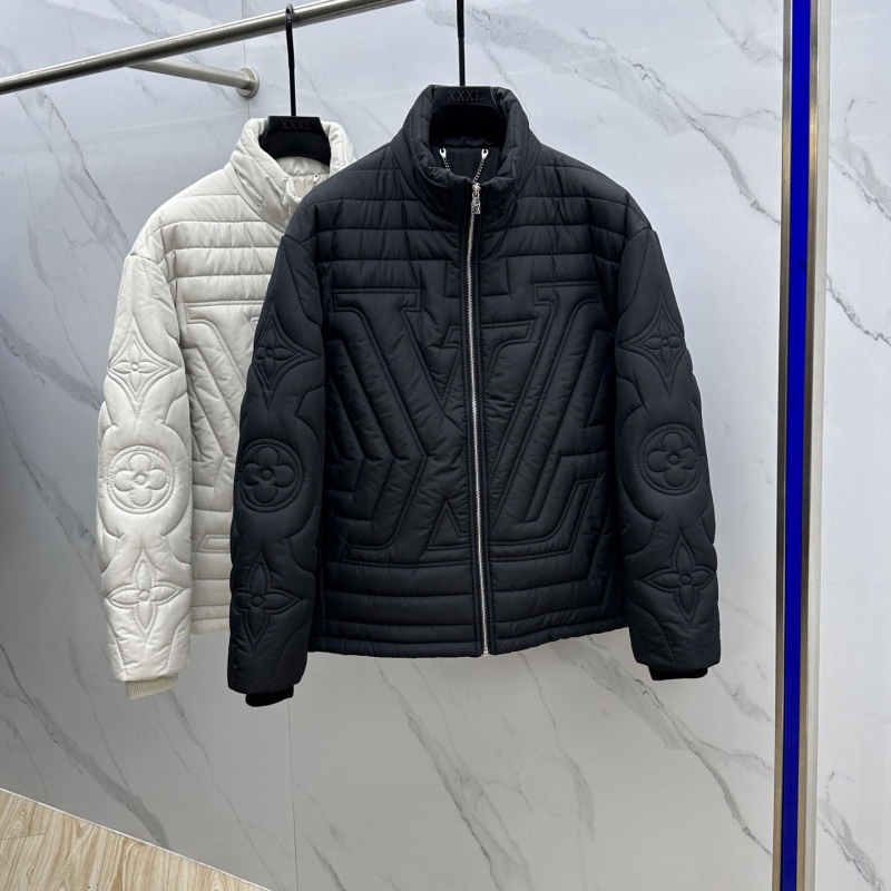 l0vis Vvtt0n outwear